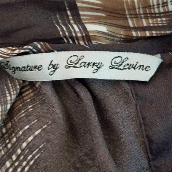 Signature by Larry Levine Roll Neck Shell Top XL - Picture 5 of 6